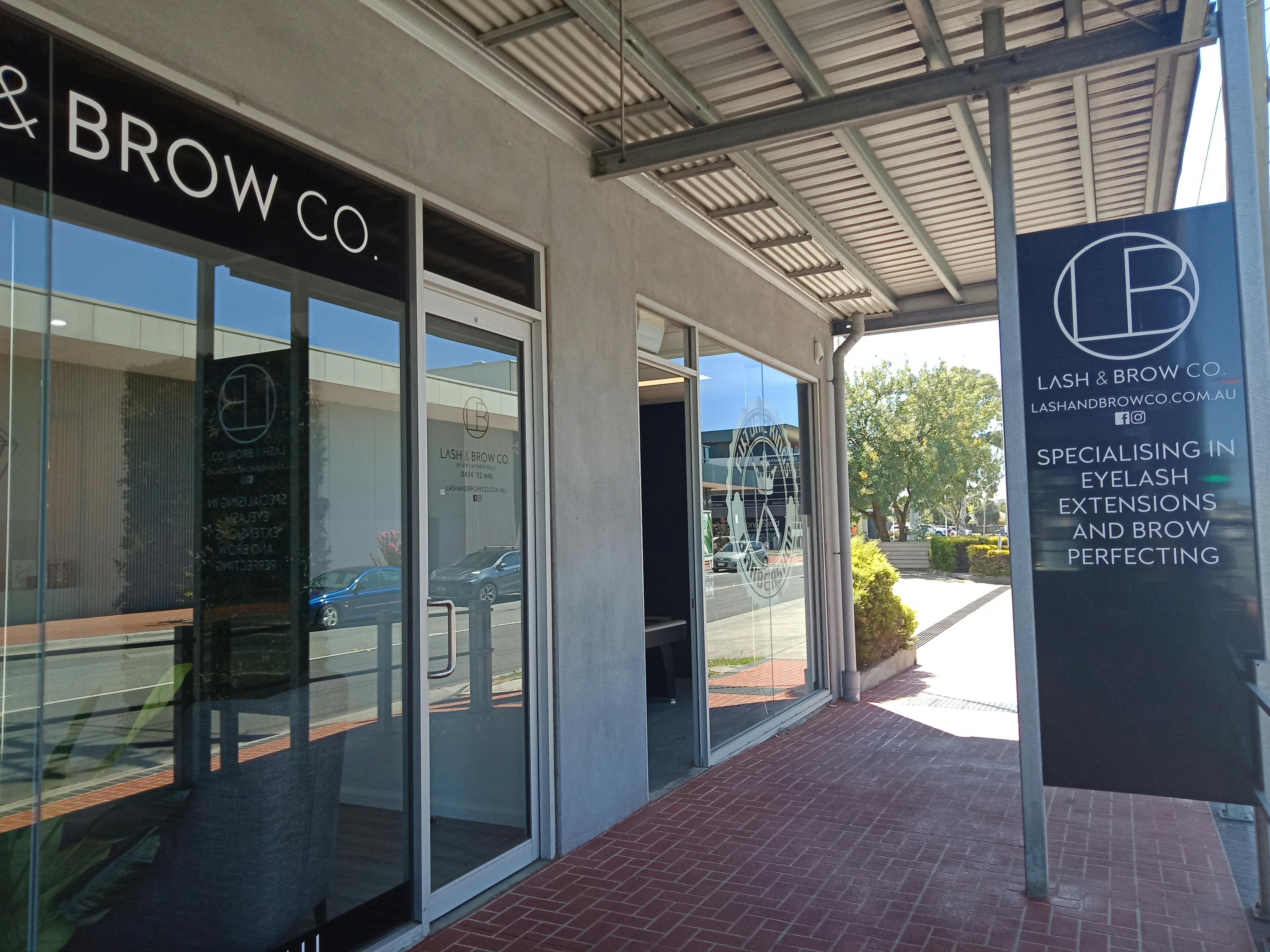 Lash & Brow Co Pakenham Eyes, Brows & Lashes Bookwell