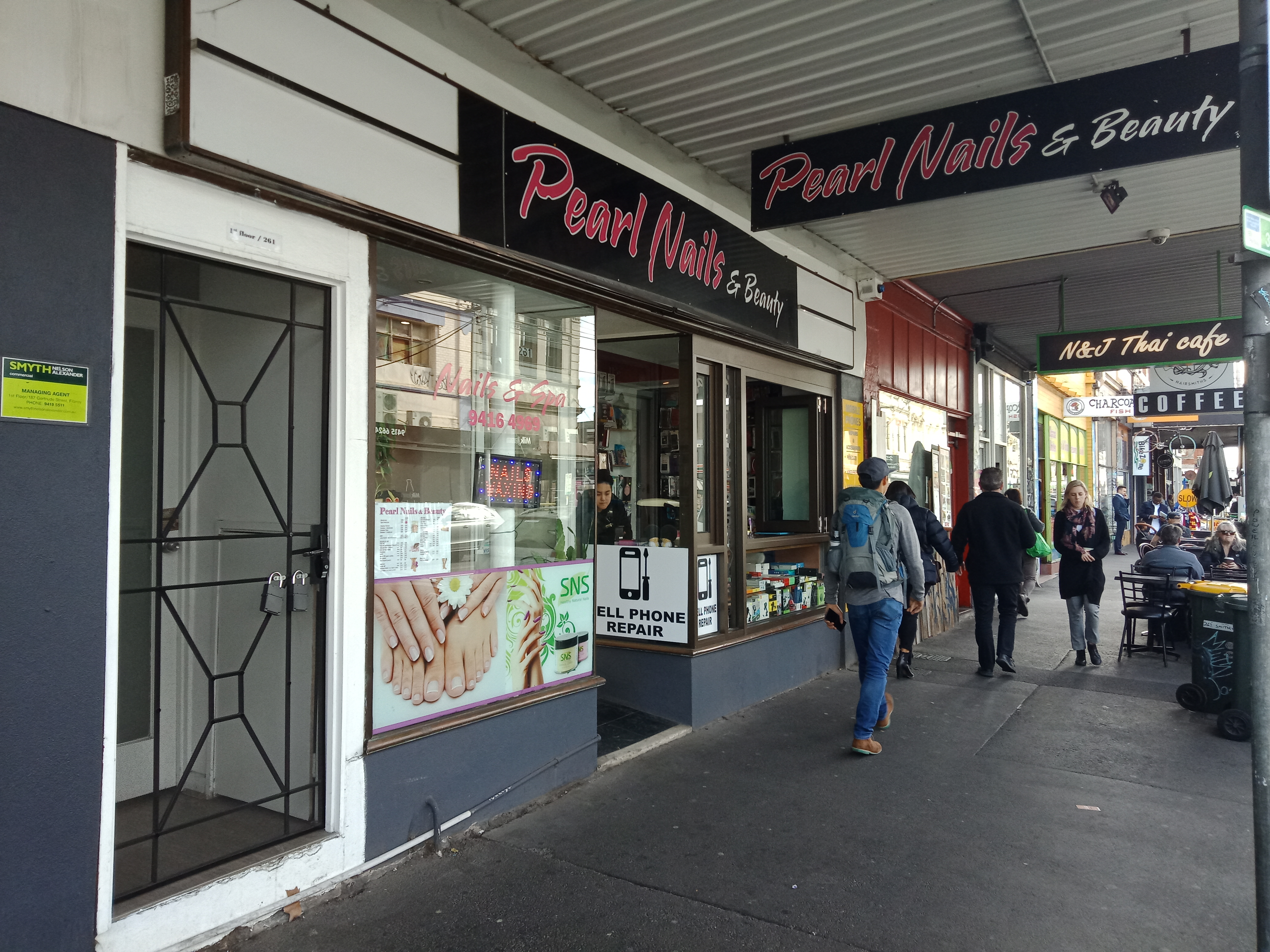 Pearl Nails And Beauty image 2