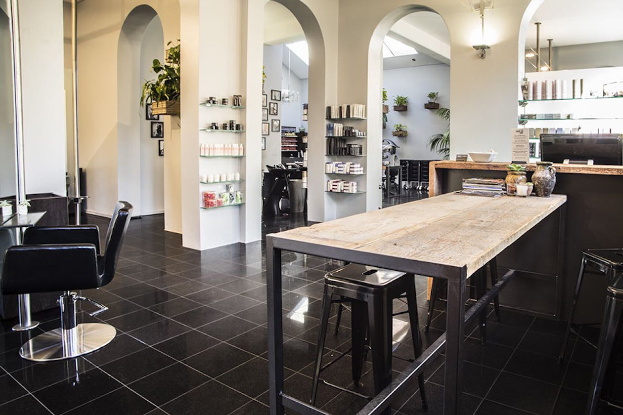 Head Over Heels image 2