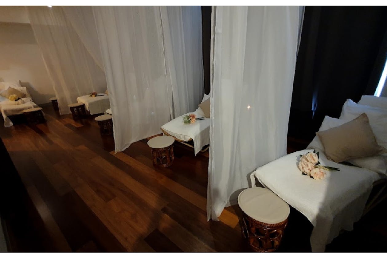 The Lounge Thai Hand & Foot Spa image 6