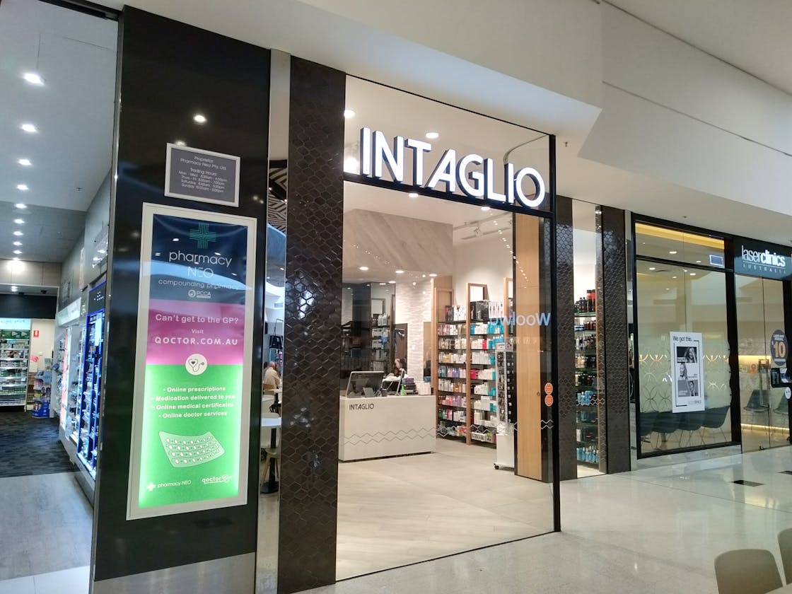 Intaglio Hair image 1