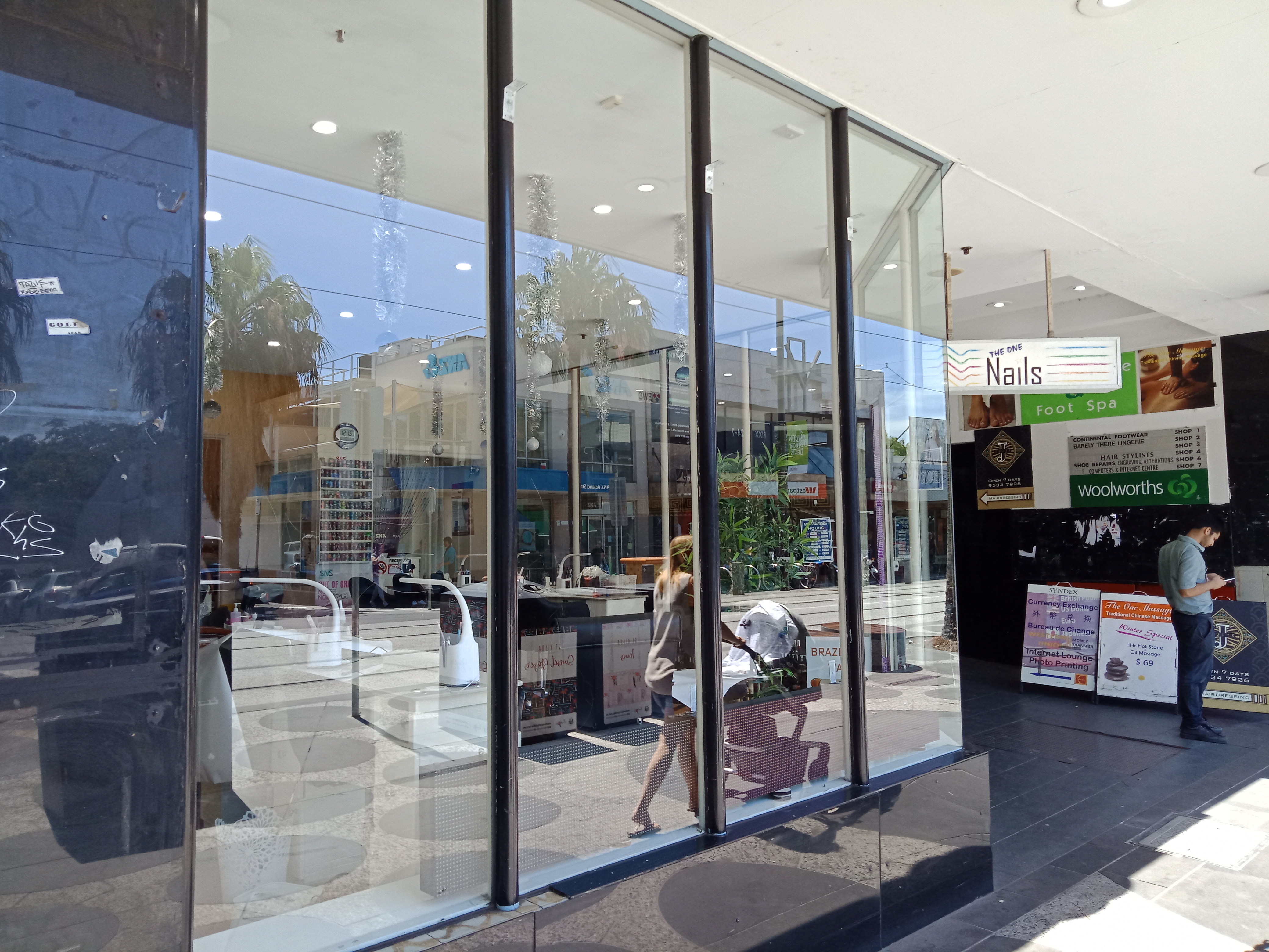 The One Nails image 2