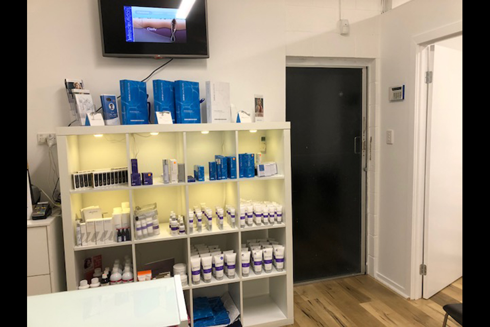 T Cosmetics Studio image 7