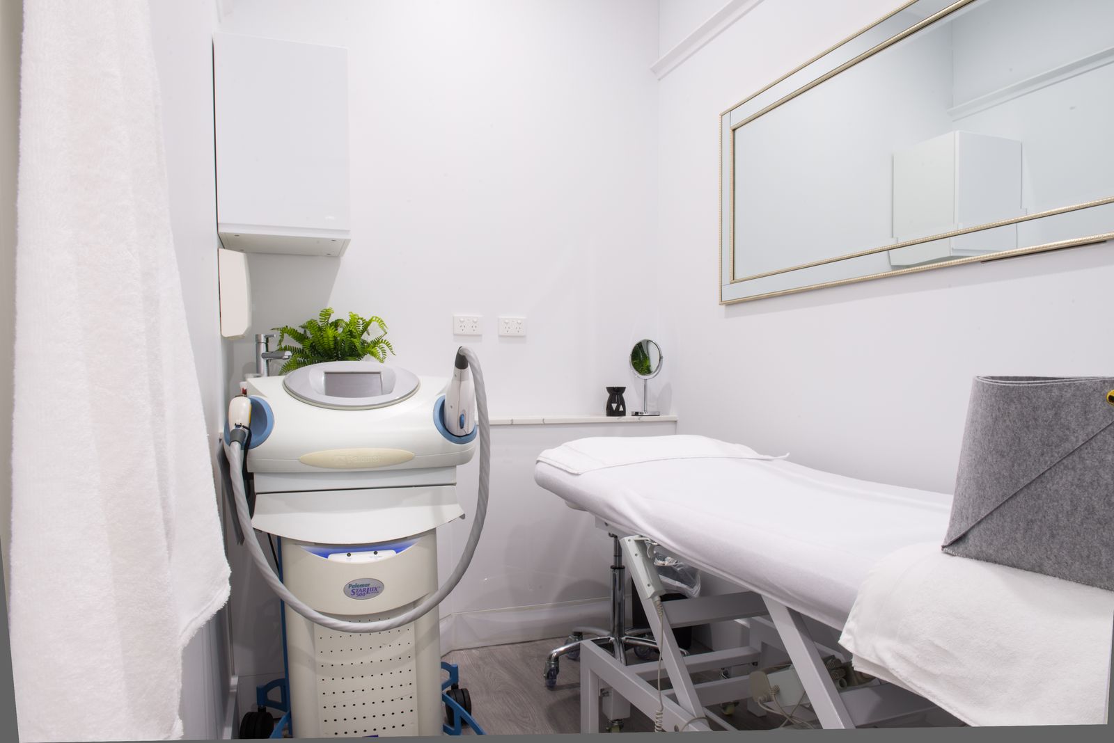 Artiste Cosmetic & Laser Clinic image 3