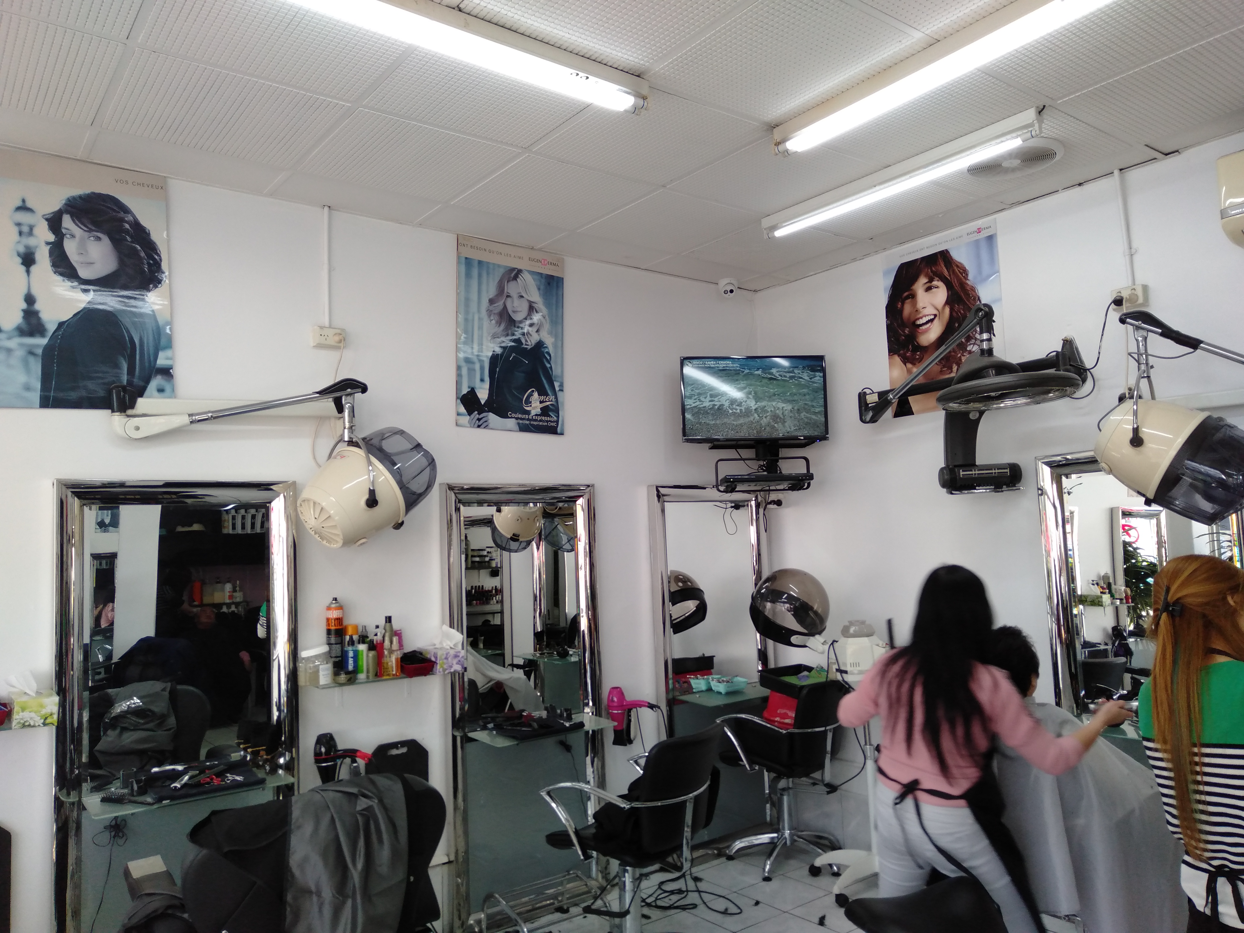 Bach Nga Hairdressing