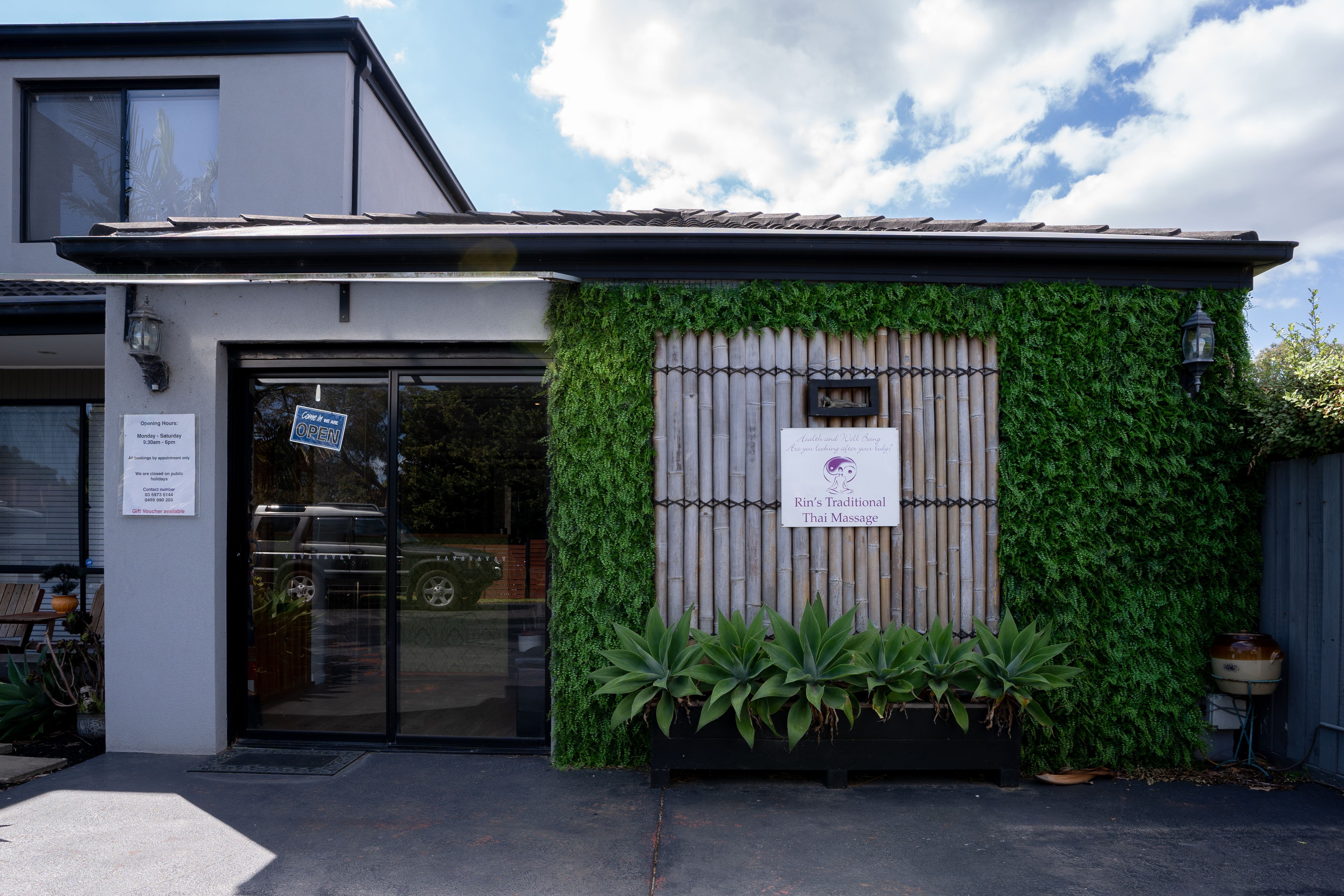 Rin Thai Massage image 12