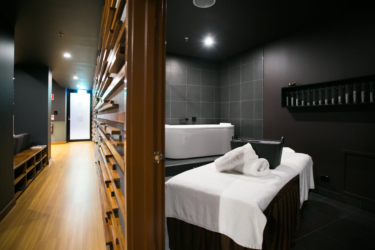 The V Hotel Spa Melbourne Cbd Massage Body Massage Bookwell