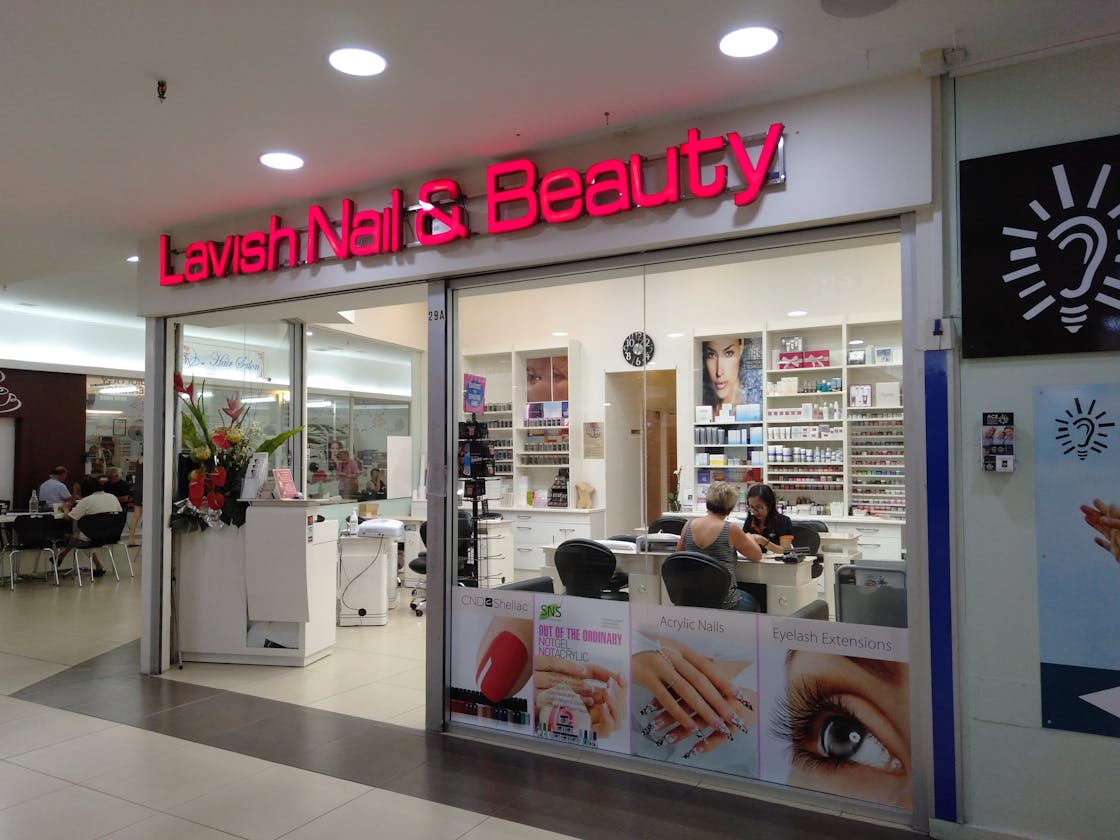 Lavish Nails & Beauty