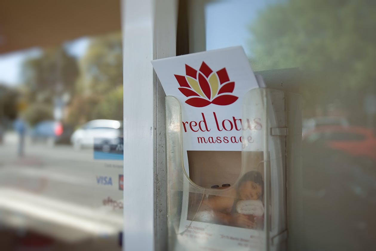 Red Lotus Massage - Cheltenham image 16
