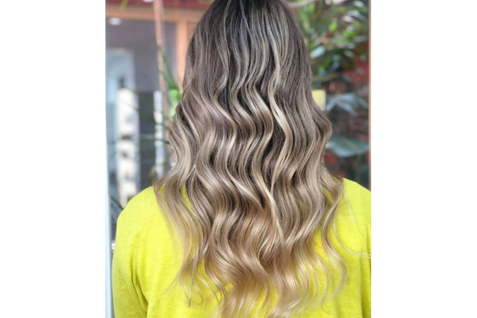 Razz Hair Studio image 8