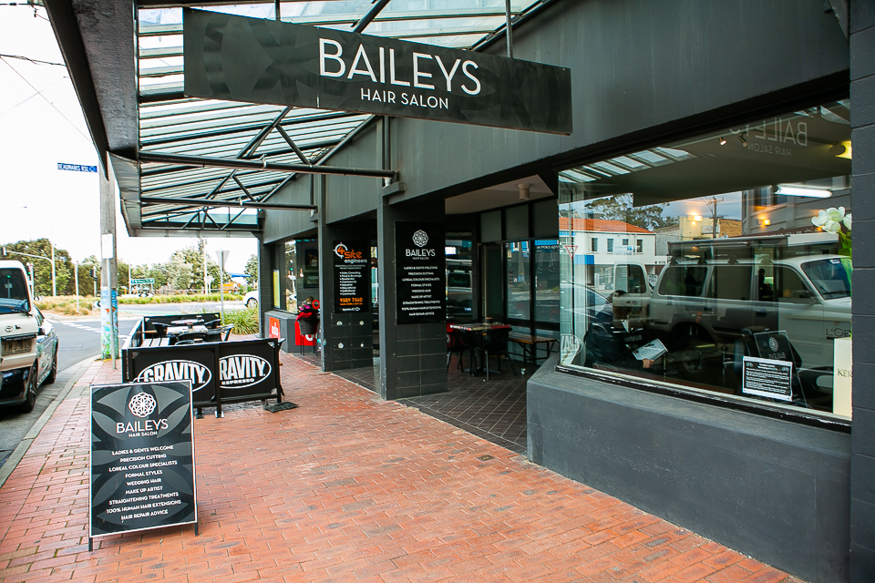 Bailey's Hair Salon image 15