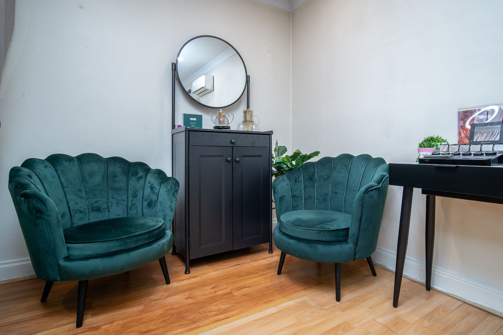 Willow Skin and Beauty image 7