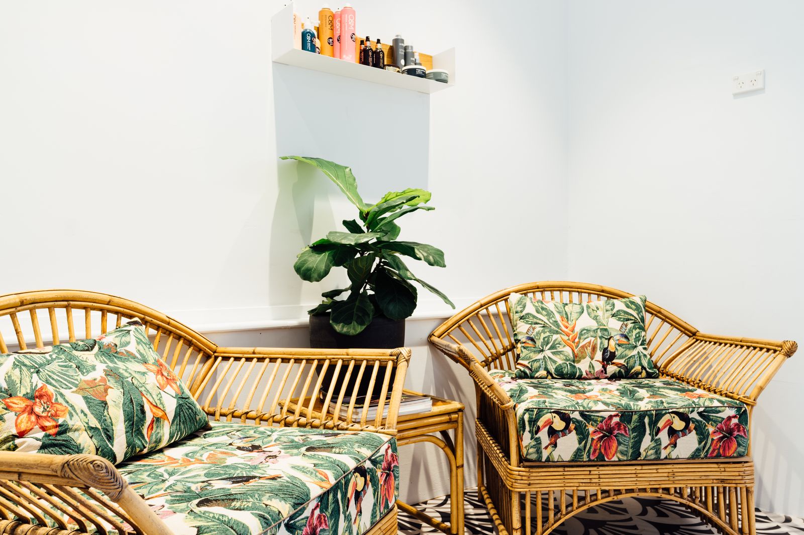 Vincent & Dupree image 7