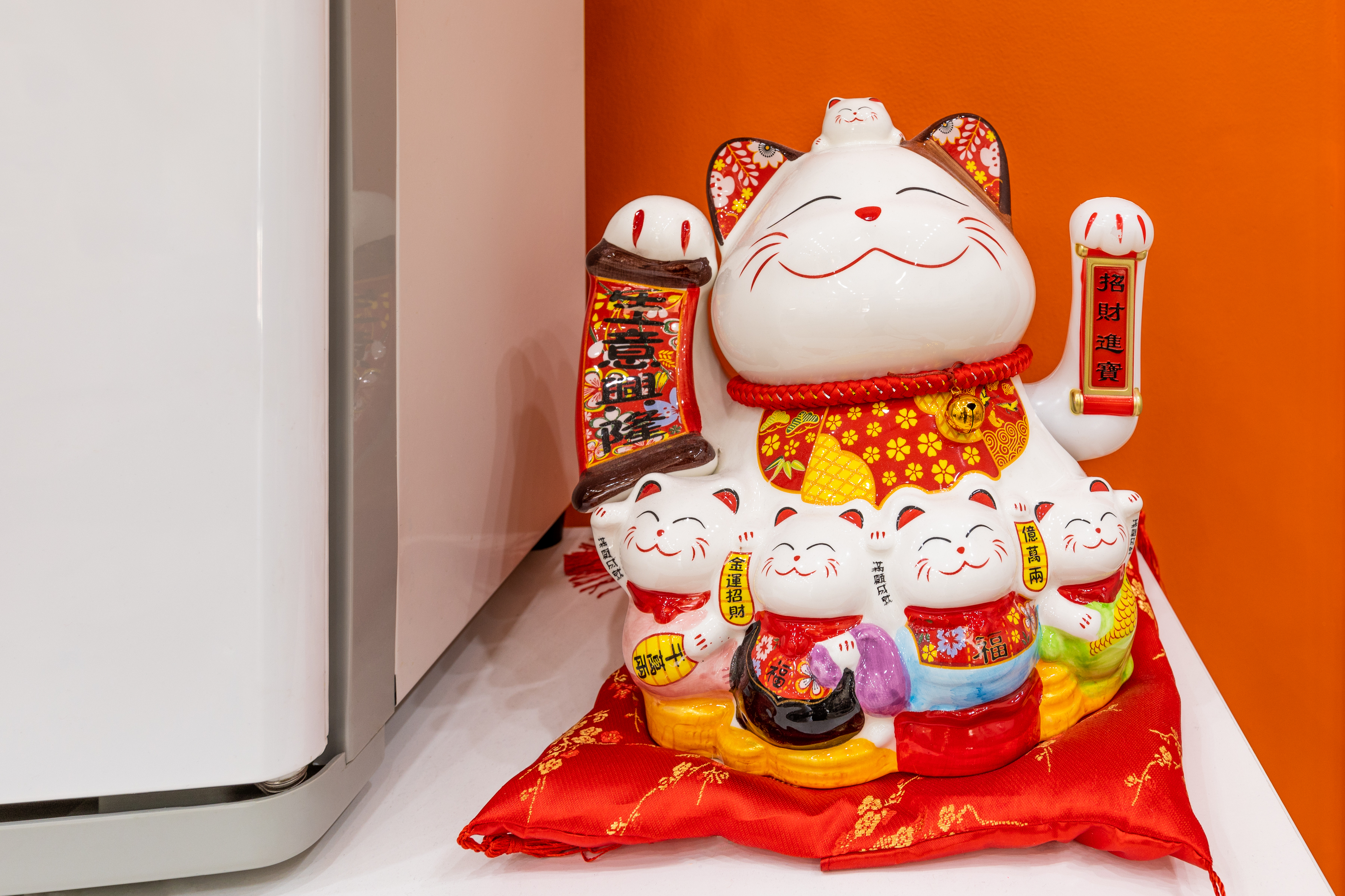 Candy Tang Beauty Center - Bankstown image 9