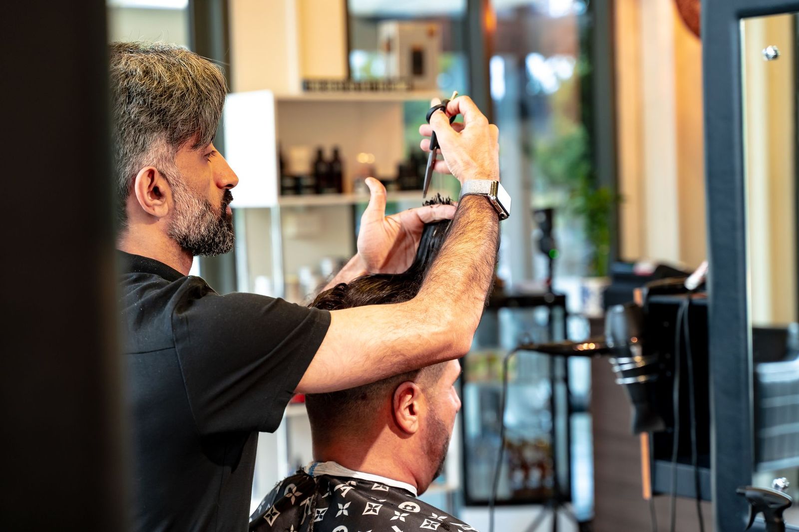 Leo Barber Shop image 16