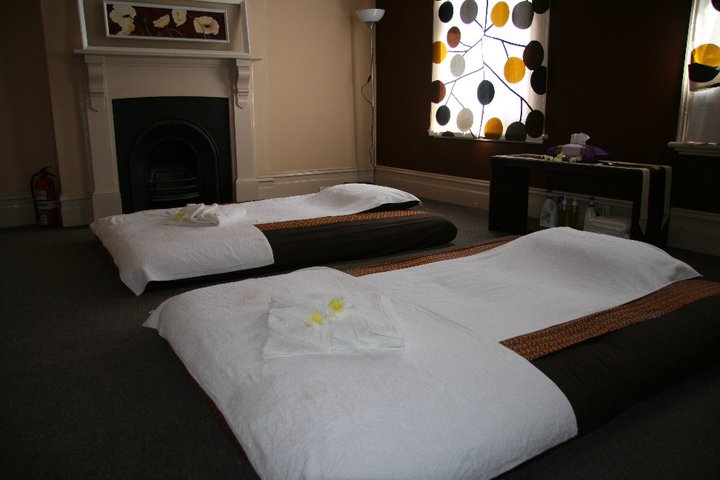 Awesome Thai Massage image 4