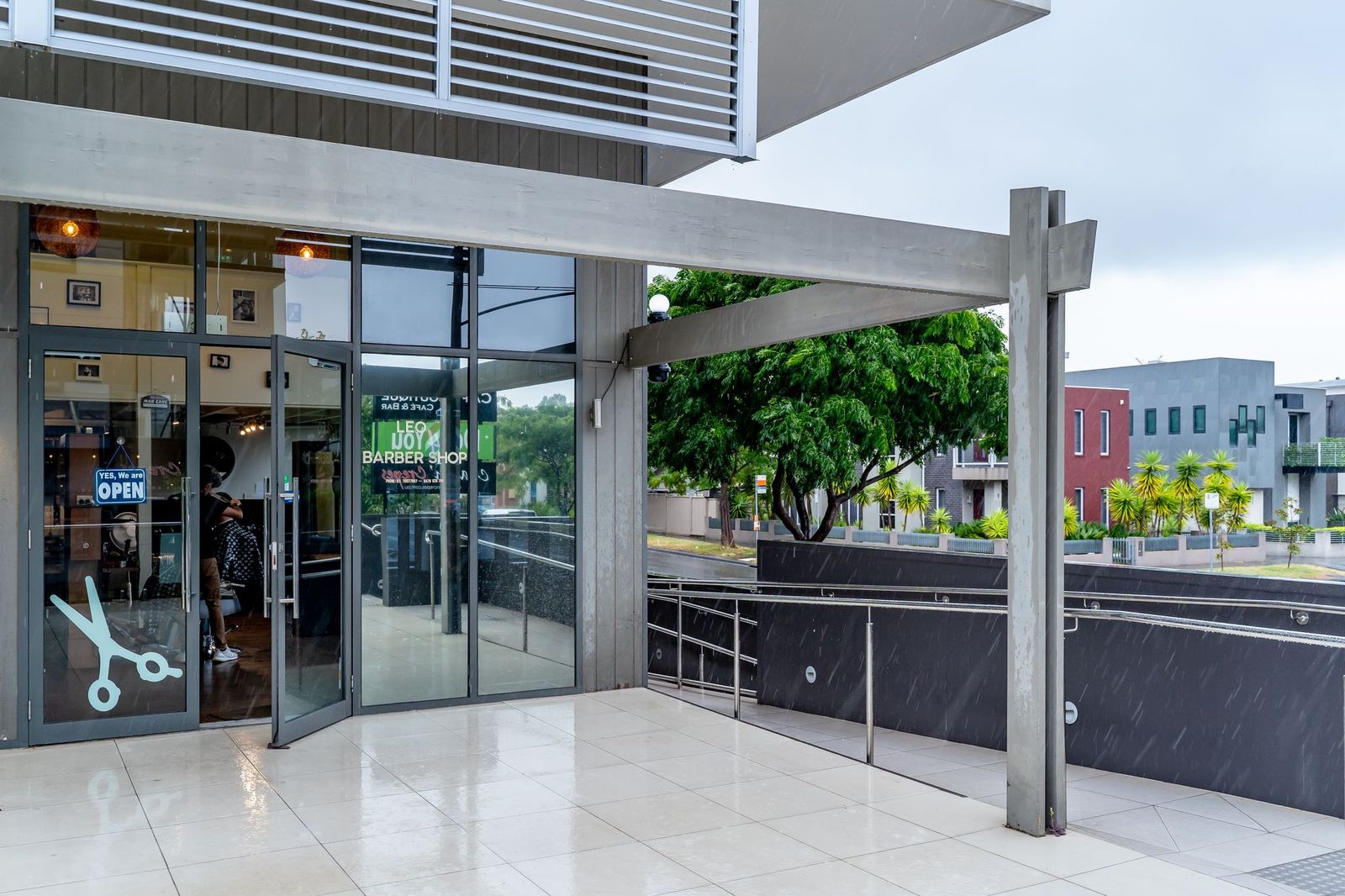 Leo Barber Shop image 25