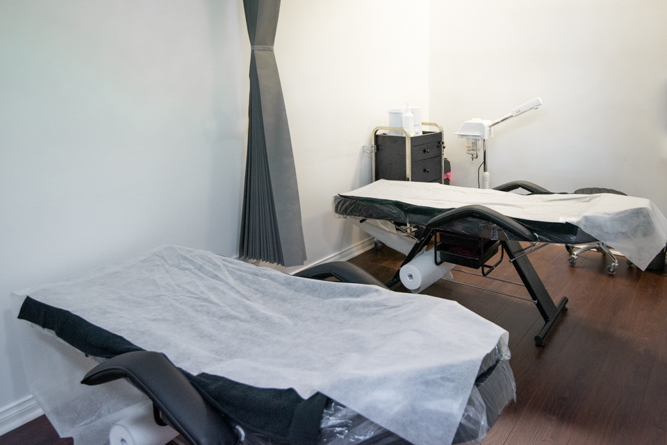 Unique Beauty Hub image 9