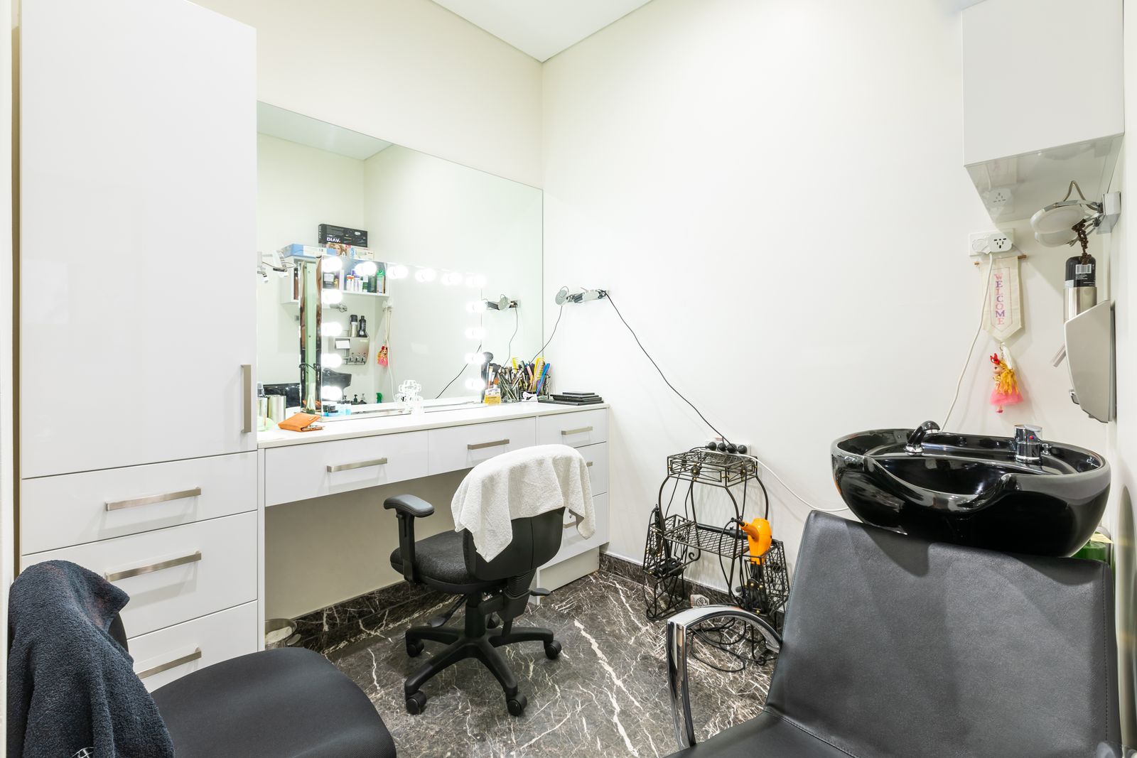 Skin Spa Secrets image 3