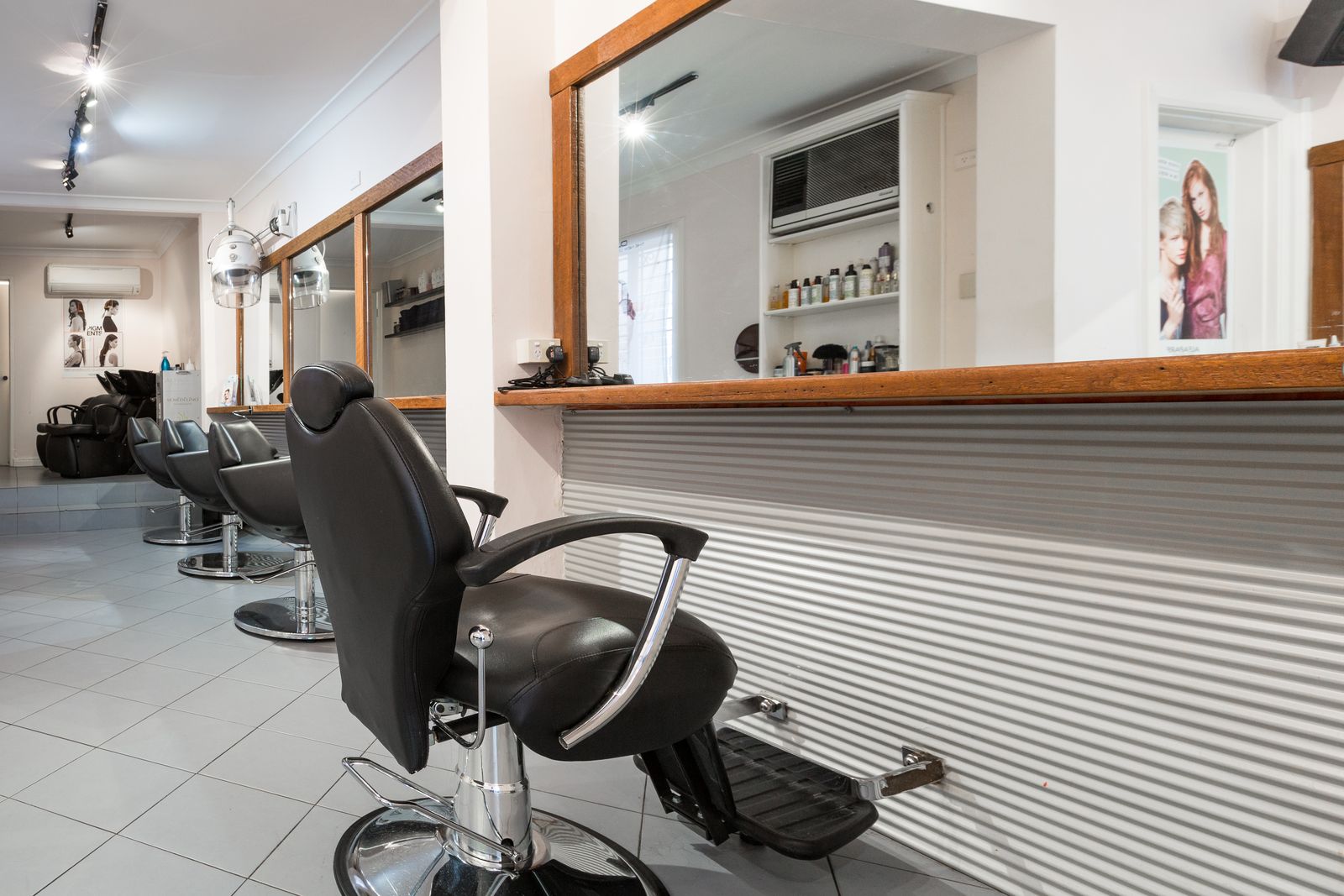 Sirens Hair Extensions image 3