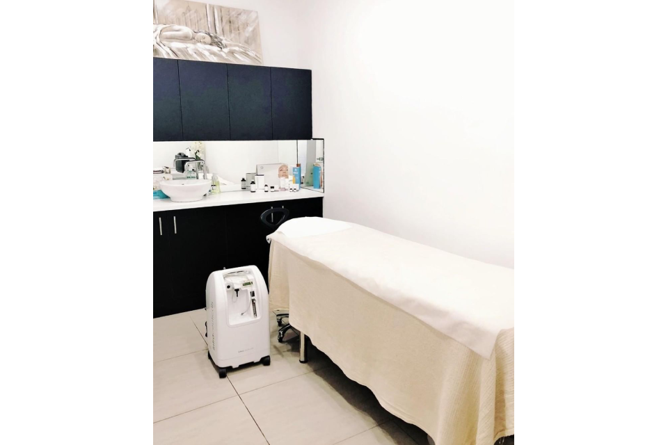 Facial Skin Specialist image 4