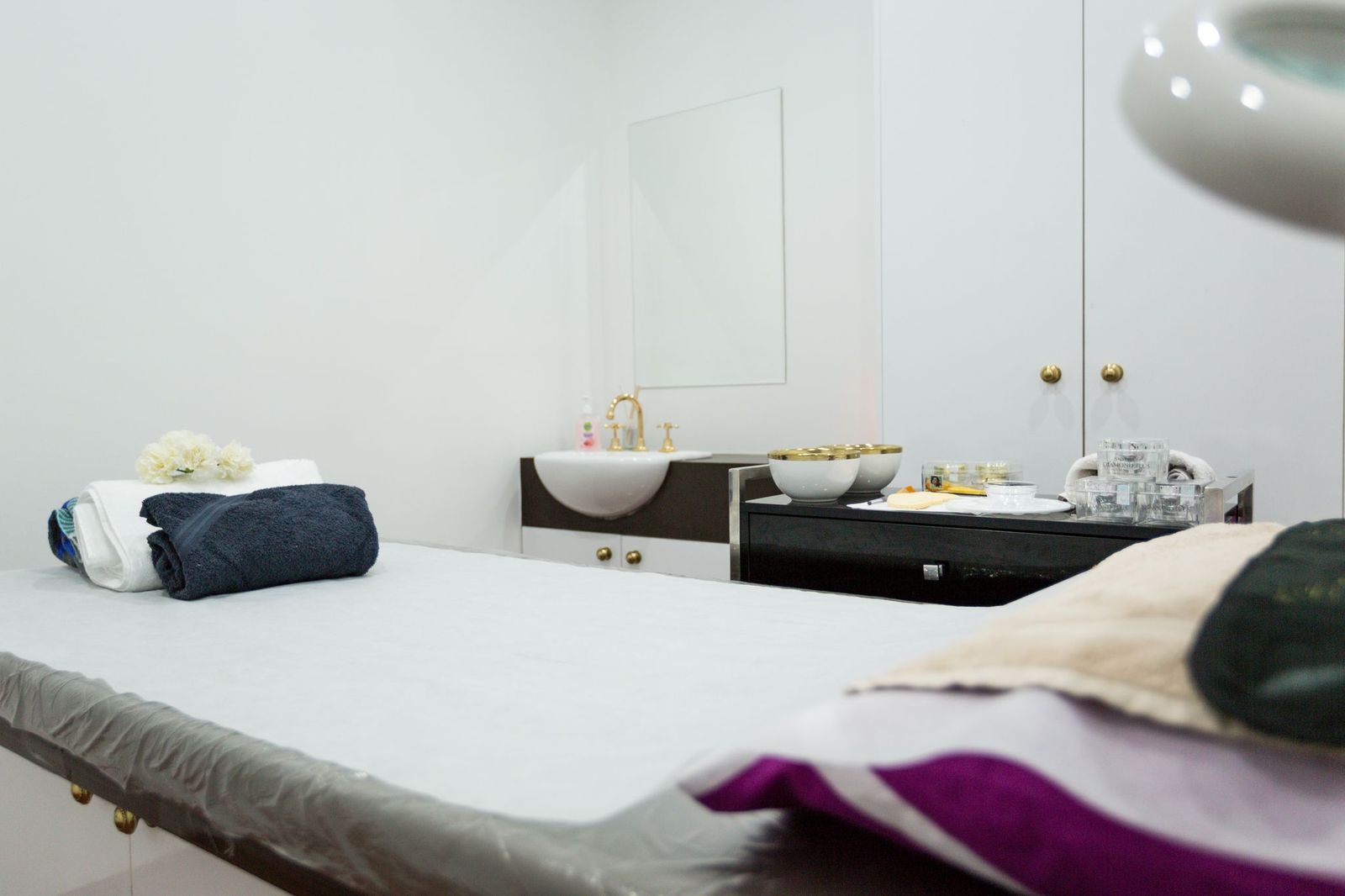 Elegant Eyebrows - Erina image 4