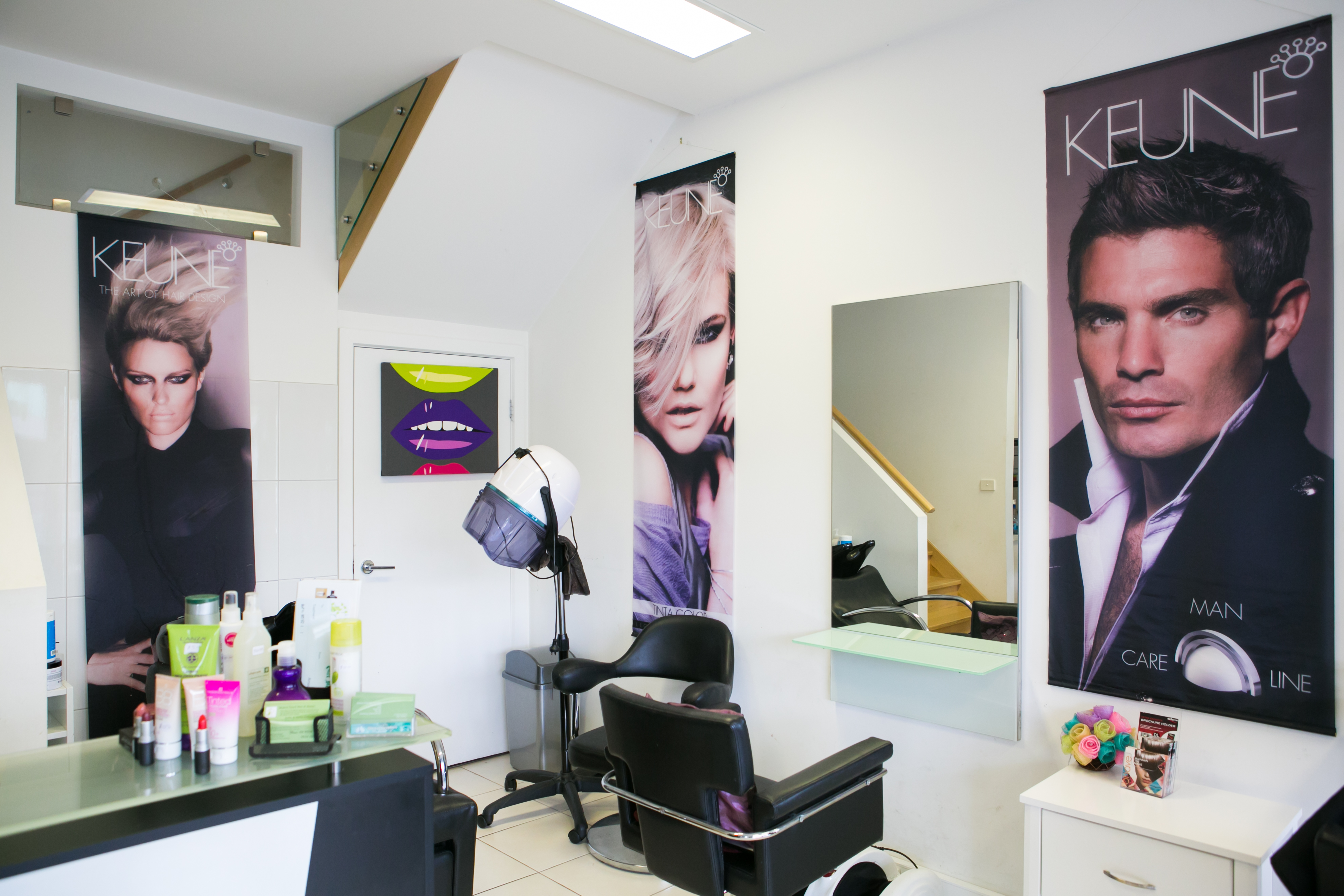 Modern Touch Hair & Beauty Oakleigh South Haircut and Hairdressing Hair Styling Bookwell