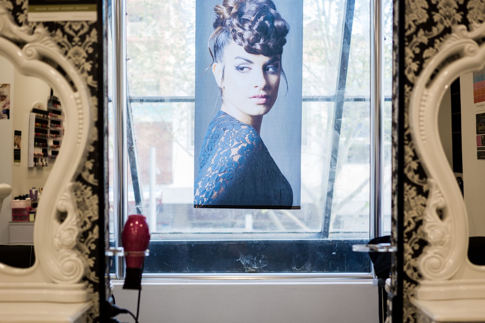 First Class Makeup & Beauty image 16