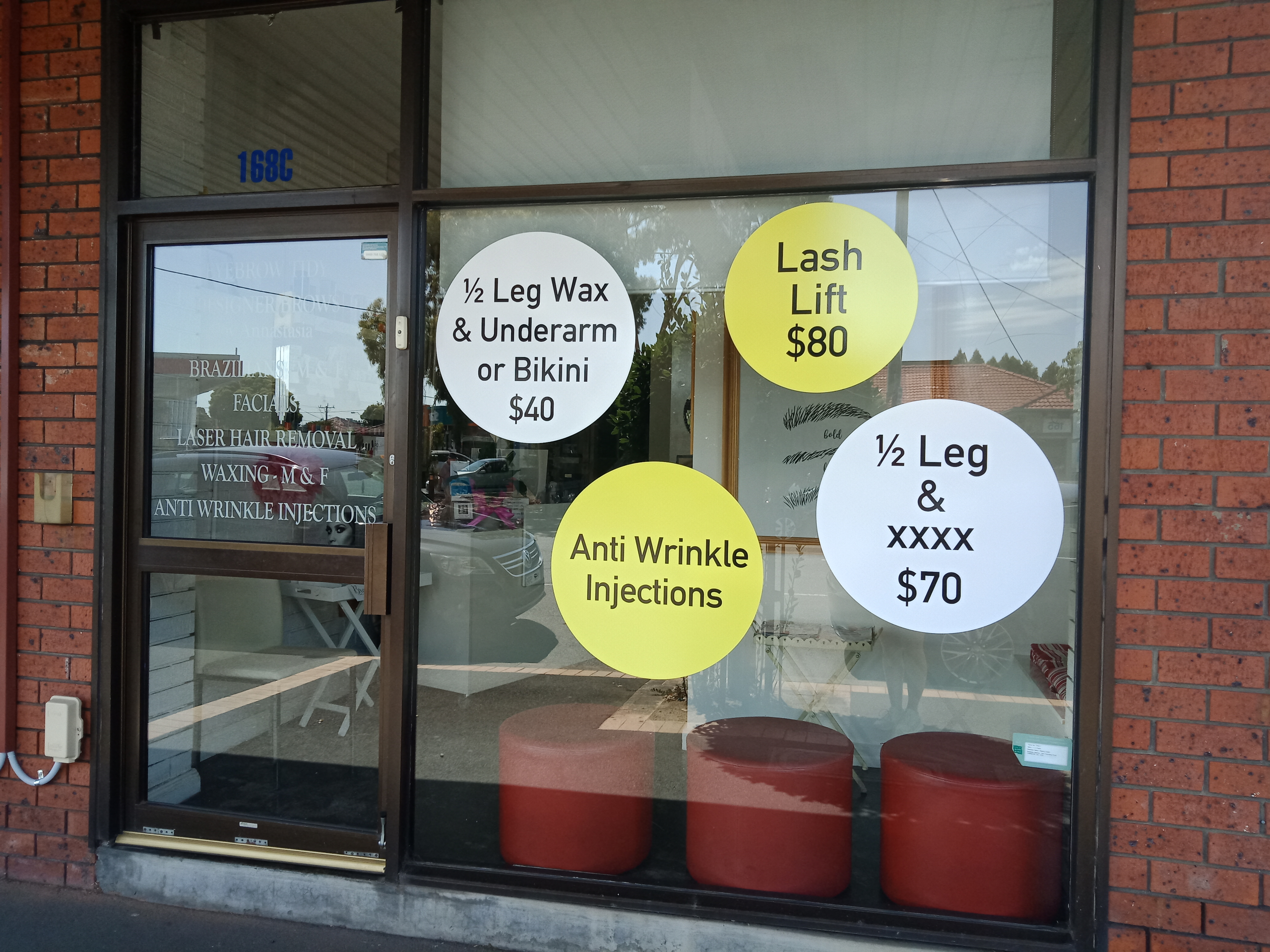 Waxing Queen image 2