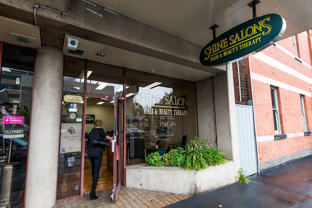 Zingara Hair and Beauty image 11