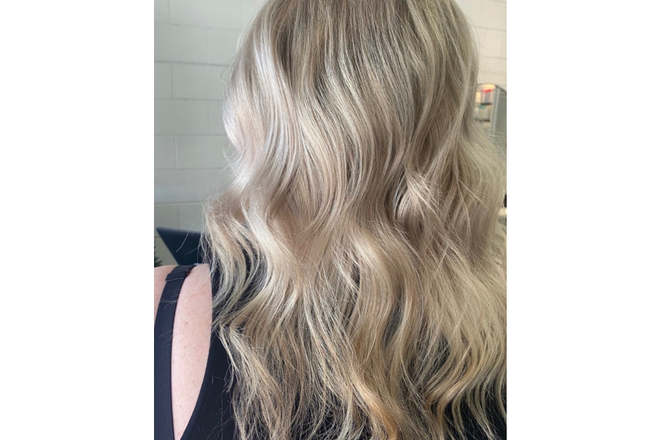 Smoke & Mirrors Salons image 2