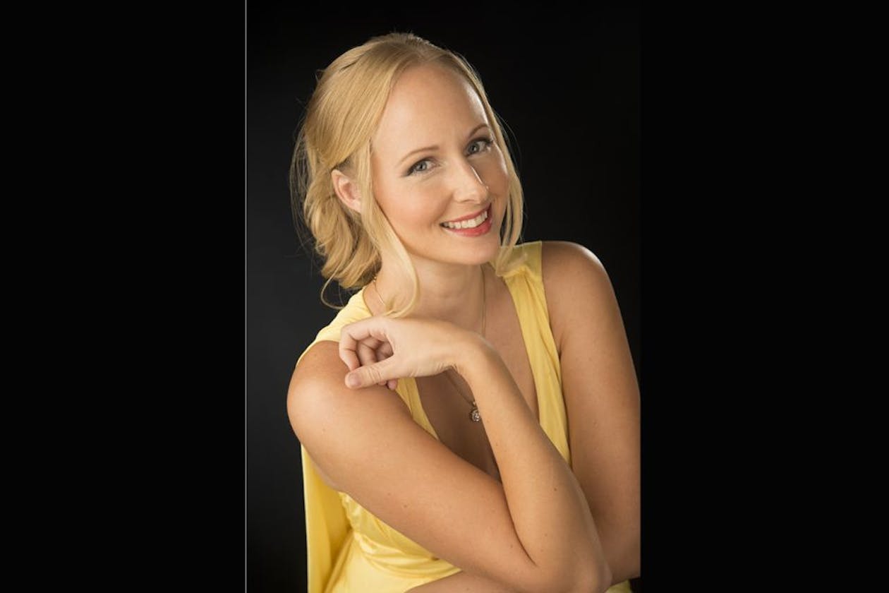 Living Glamour Makeup Studio image 7