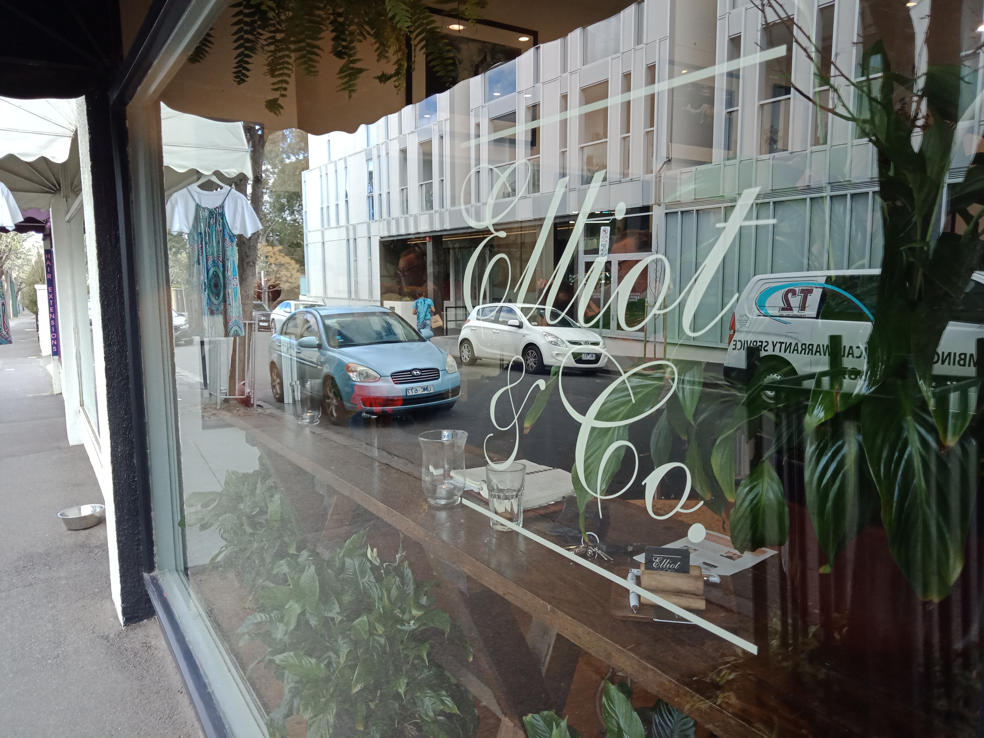 Elliot and Co image 4