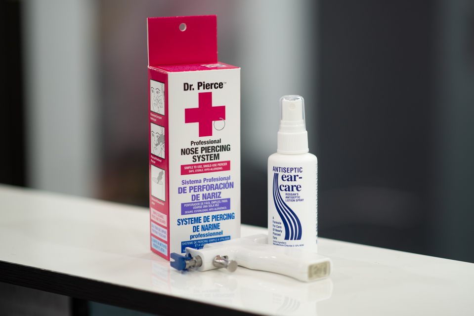 Atomik Hairdressing image 11