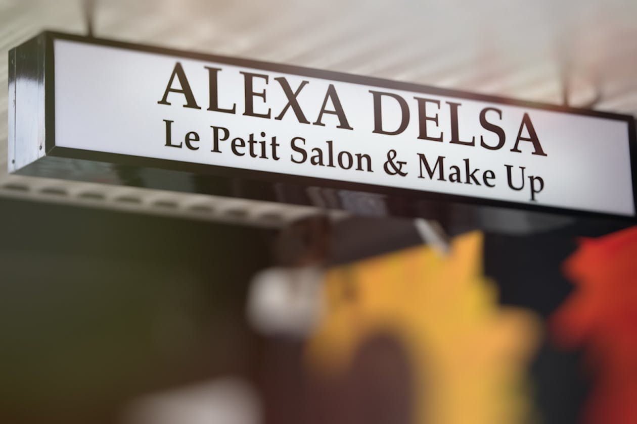 Alexa Delsa Le Petit Salon and Make up image 25