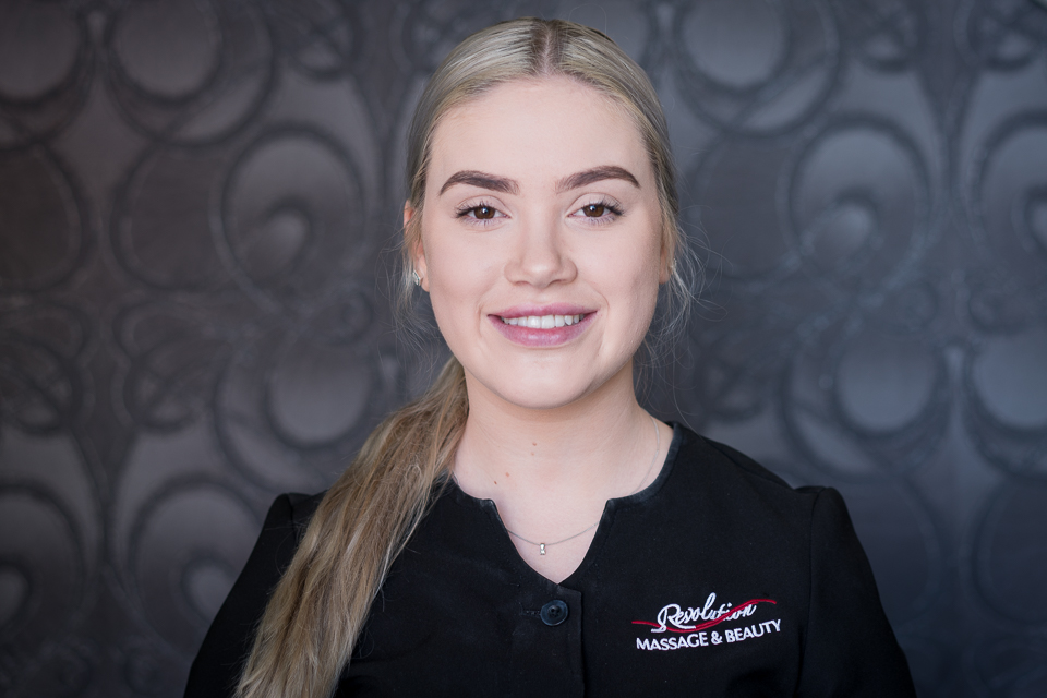 Revolution Massage Beauty & Lashes image 22