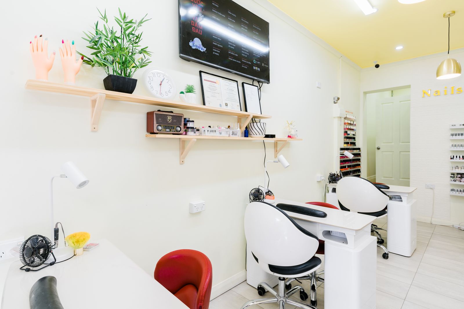 Mrs JT’s Nails and Lashes Beauty image 5