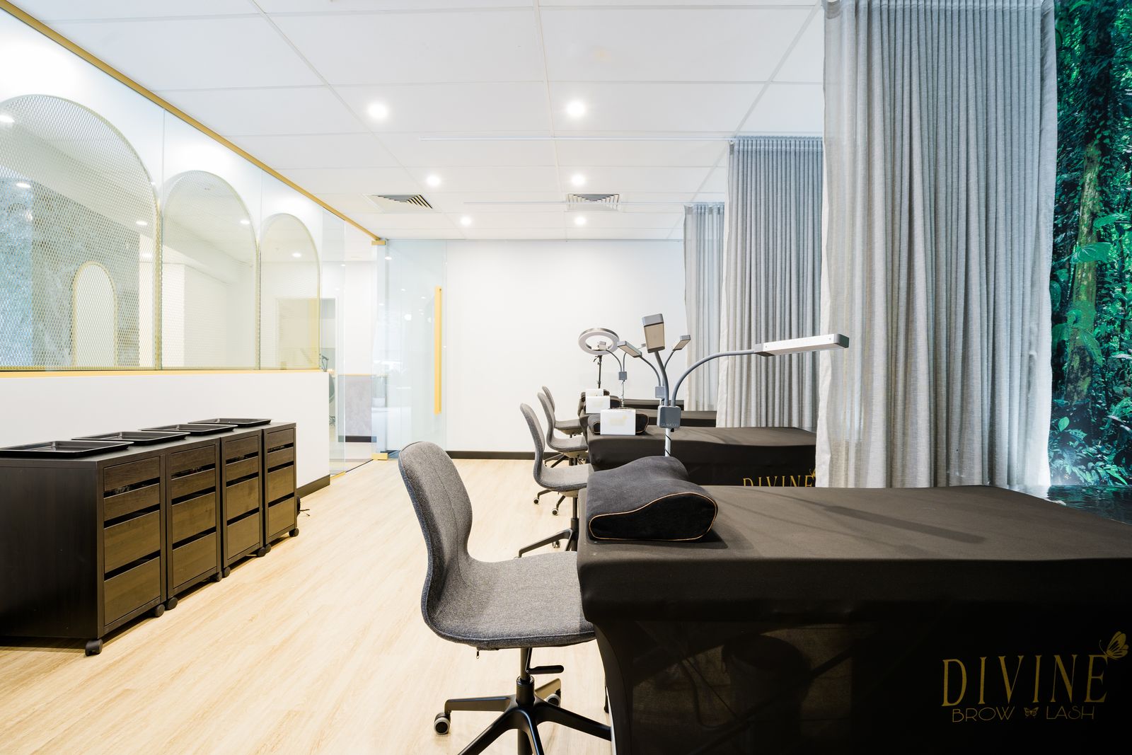 Divine Brow Lash image 6