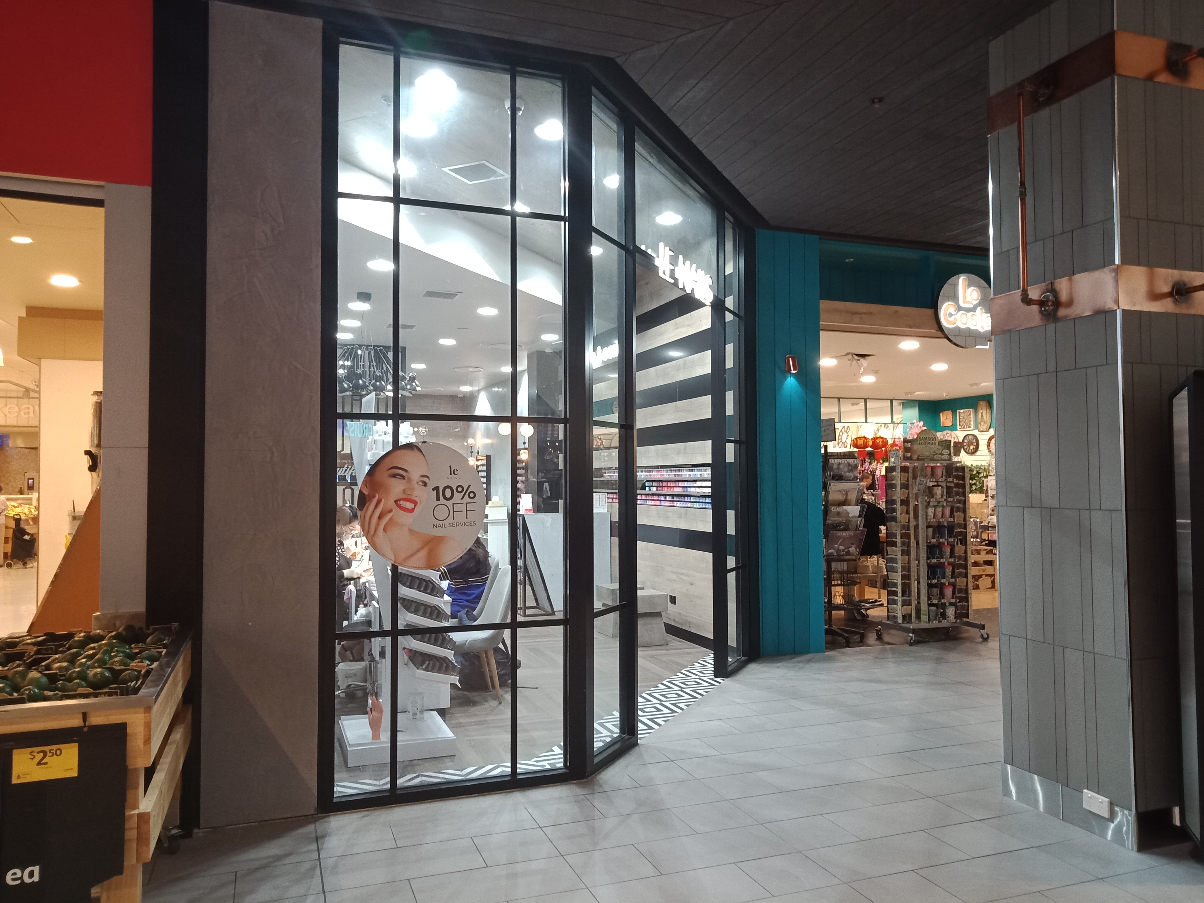 Le Nails - Glen Waverley image 2