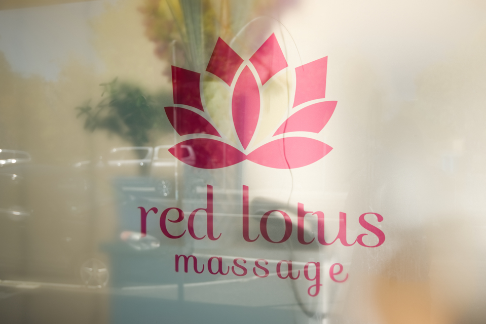 Painkiller lotus massage