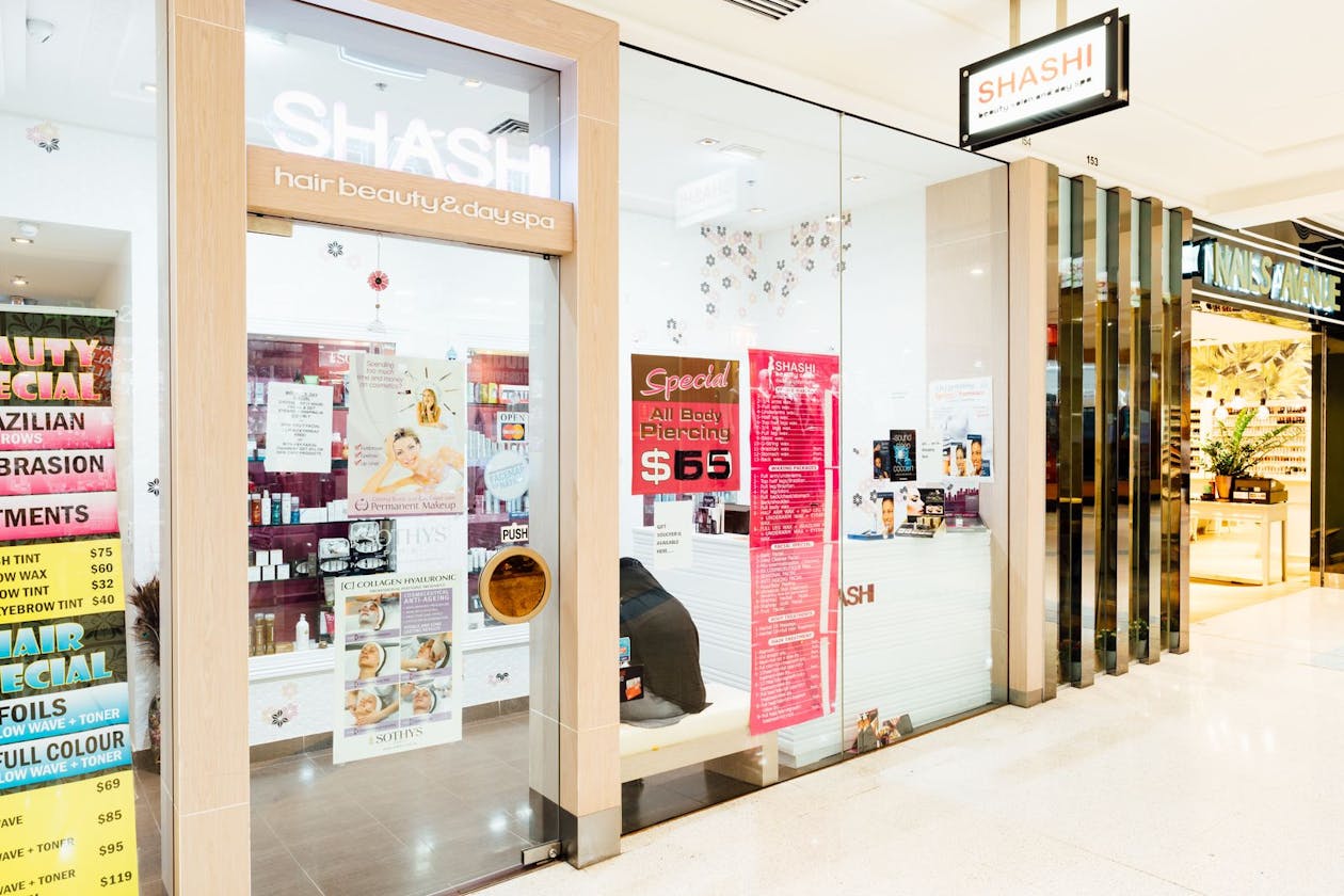 Shashi Hair, Beauty & Day Spa - Liverpool image 9