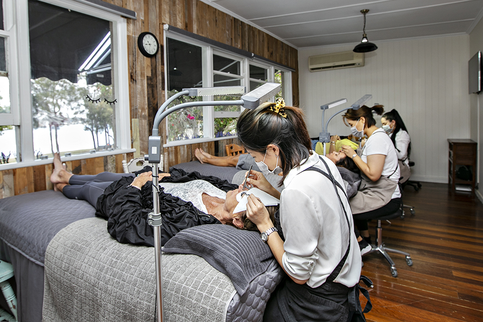 Jaylash Beauty - Eyelash Extension Artistry image 4