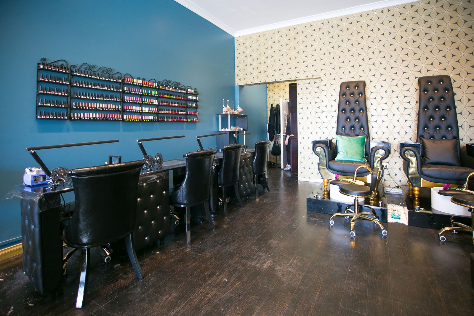 Frann and Sara Hair & Beauty image 7