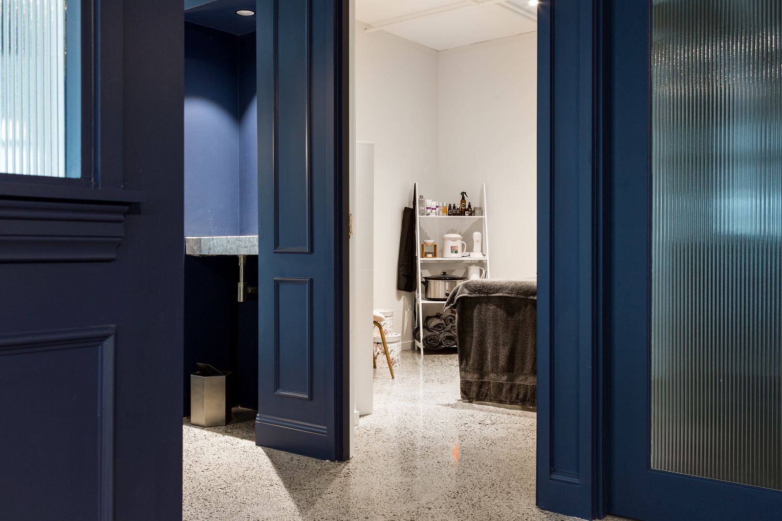 Gloria Facials, Massage & Waxing image 2