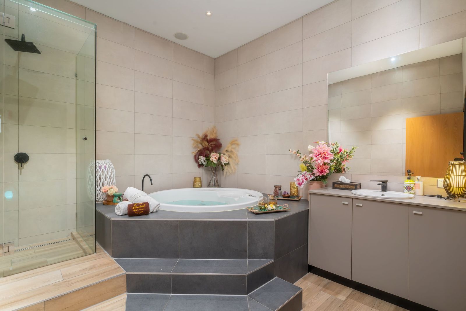 Laurel Beauty And Spa - Cheltenham image 4