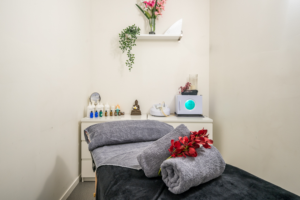 Revolution Massage Beauty & Lashes image 7