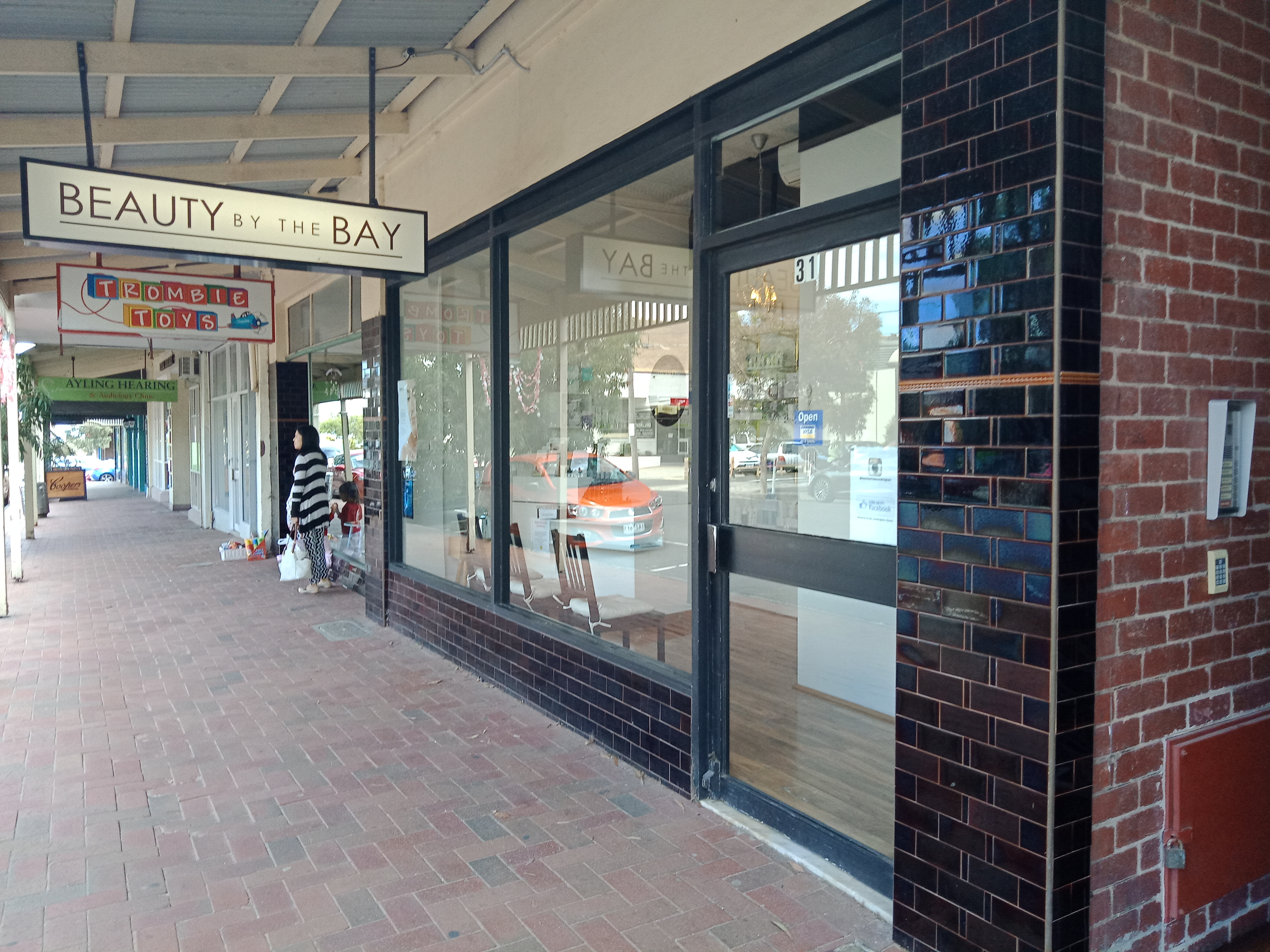 Beauty by the Bay image 2