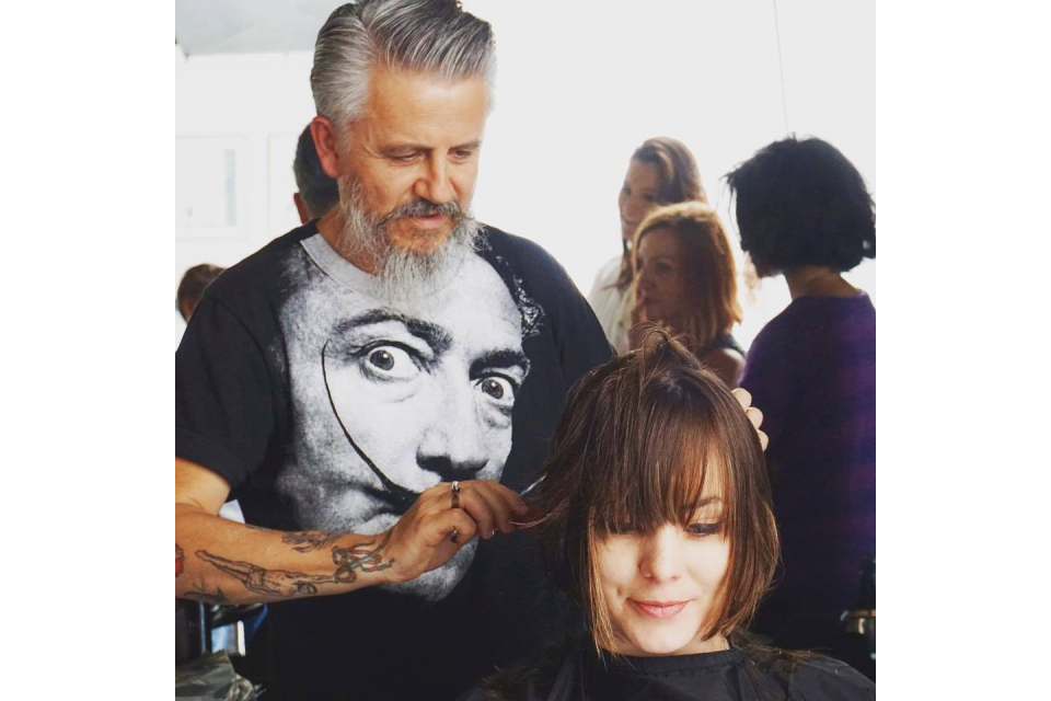 Jorge Viota Hairdressing image 8