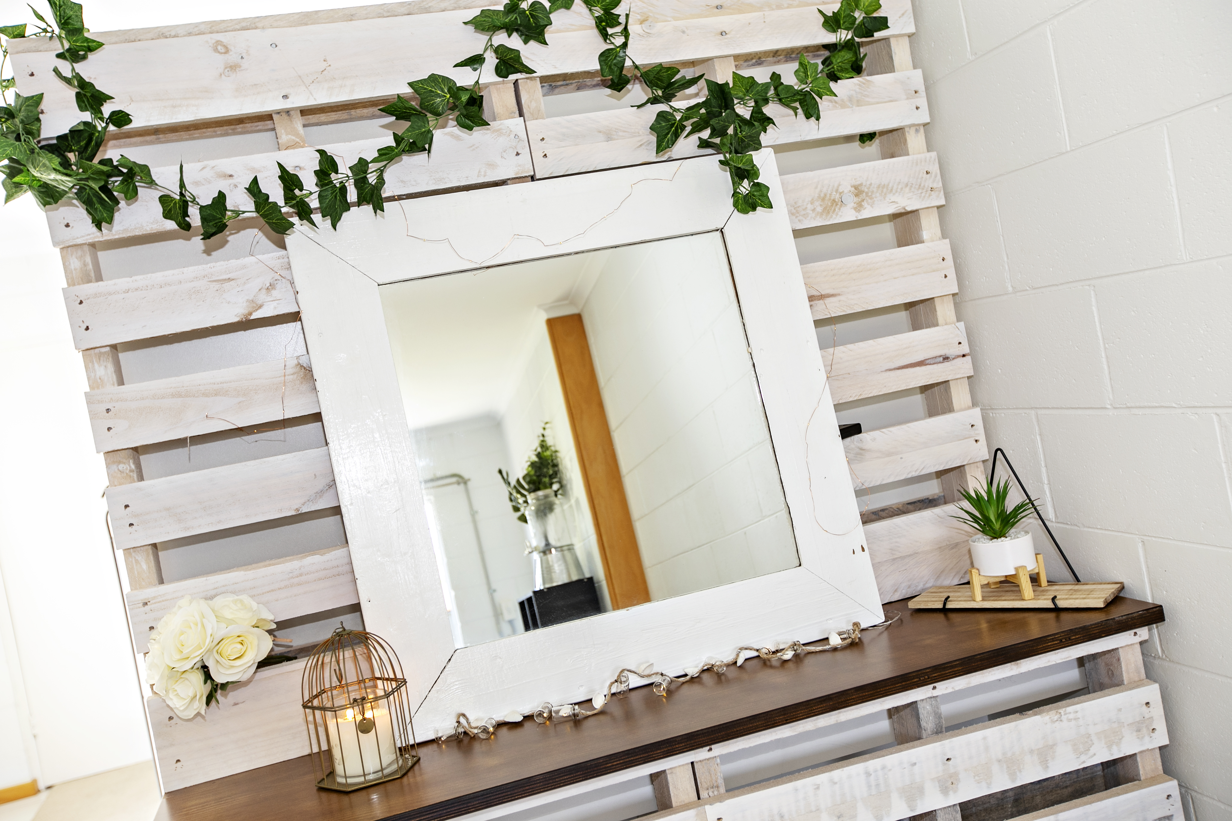 The Lash Connection image 17