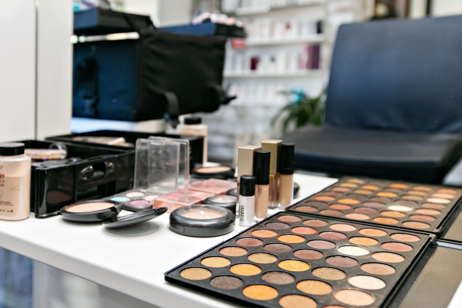 Cassie Beauty Spot image 7